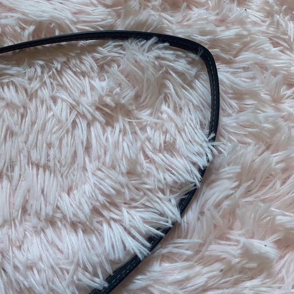 Coach Mini Rowan with Happy Dog - Picture 10 of 10